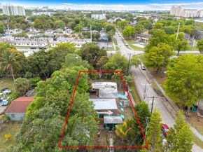 2490 NW 59th St, Miami FL 33142