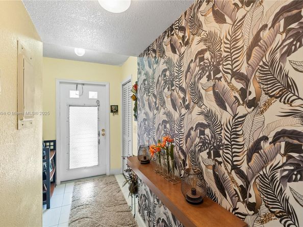 8000 Lagos De Campo Blvd A104, Tamarac FL 33321