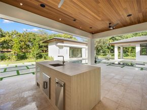 7725 SW 114th St, Pinecrest FL 33156