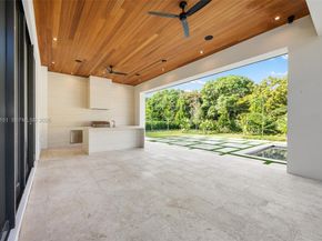7725 SW 114th St, Pinecrest FL 33156