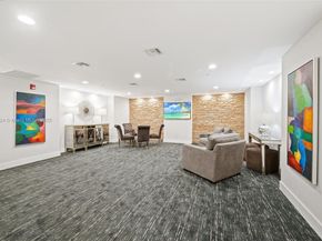 3530 SW 22nd St 614, Miami FL 33145