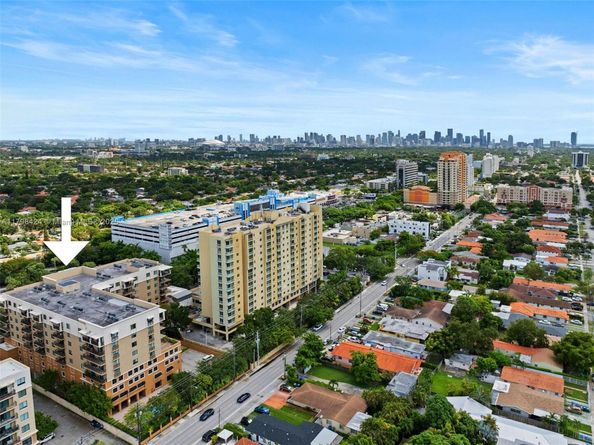 3530 SW 22nd St 614, Miami FL 33145