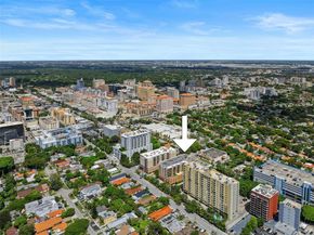 3530 SW 22nd St 614, Miami FL 33145