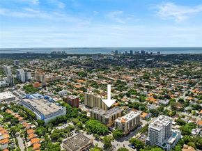 3530 SW 22nd St 614, Miami FL 33145