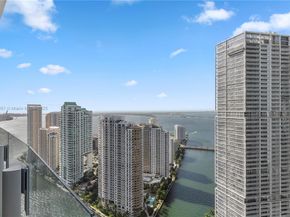 300 Biscayne Blvd Way 4007, Miami FL 33130