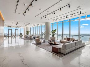 300 Biscayne Blvd Way 4007, Miami FL 33130