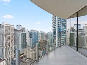 300 Biscayne Blvd Way 4007, Miami FL 33130