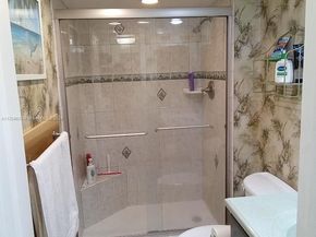 1000 St Charles Pl 615, Pembroke Pines FL 33026