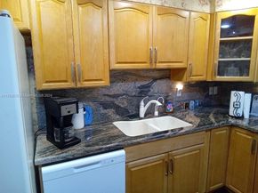 1000 St Charles Pl 615, Pembroke Pines FL 33026