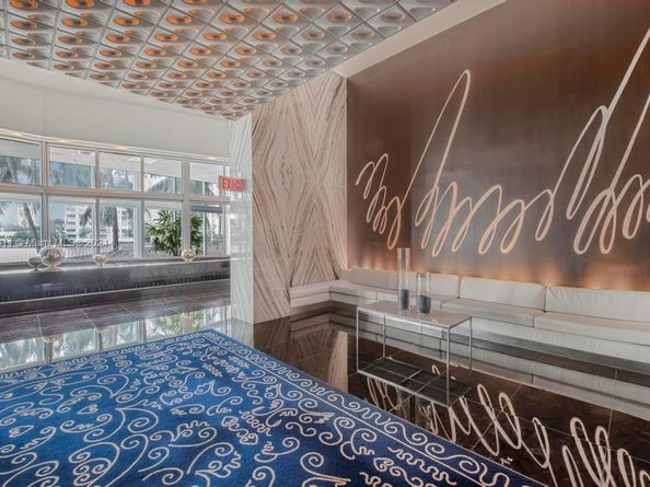 335 S Biscayne Blvd LPH02, Miami FL 33131