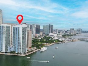 335 S Biscayne Blvd LPH02, Miami FL 33131