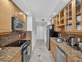 1000 Island Blvd 2105, Aventura FL 33160