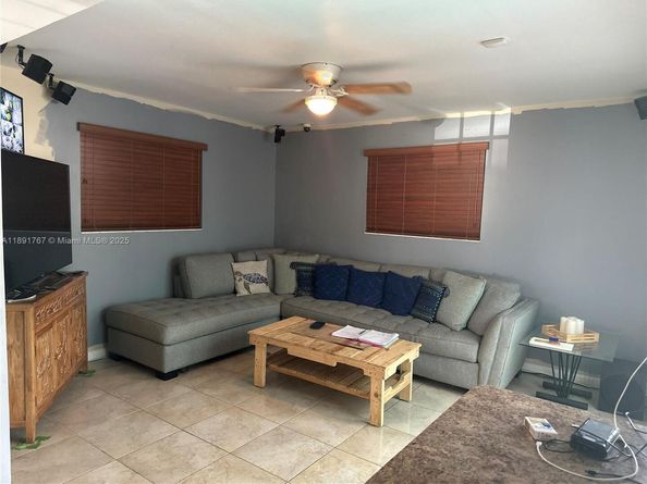 10751 SW 173rd St, Miami FL 33157