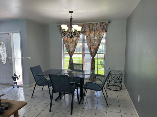10751 SW 173rd St, Miami FL 33157