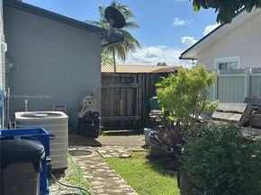 10751 SW 173rd St, Miami FL 33157