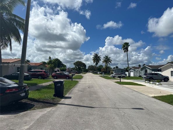 10751 SW 173rd St, Miami FL 33157