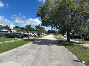 10751 SW 173rd St, Miami FL 33157