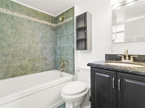 117 Royal Park Dr 3H, Oakland Park FL 33309