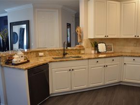 425 Pumpkin Dr, Palm Beach Gardens FL 33410