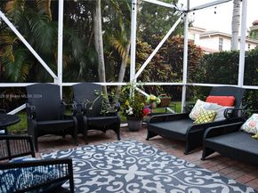 425 Pumpkin Dr, Palm Beach Gardens FL 33410