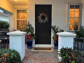 425 Pumpkin Dr, Palm Beach Gardens FL 33410