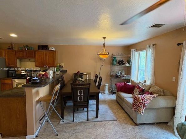 2753 NW 13th St, Pompano Beach FL 33069