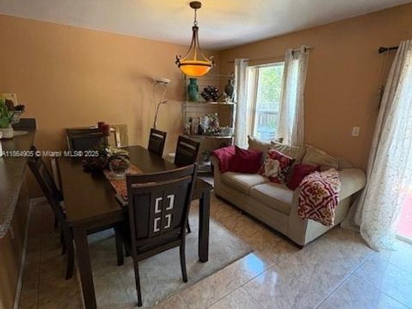 2753 NW 13th St, Pompano Beach FL 33069