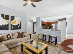 4351 Foxtail Ln, Weston FL 33331