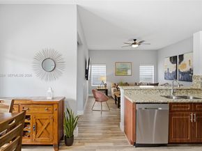 4351 Foxtail Ln, Weston FL 33331