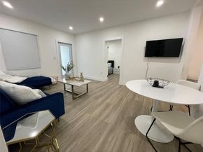 261 NW 46th St, Miami FL 33127