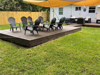 261 NW 46th St
