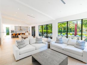 317 Bayberry Dr, Plantation FL 33317