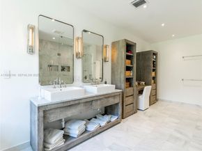 317 Bayberry Dr, Plantation FL 33317