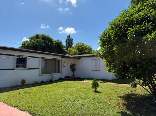Undisclosed Address #A11881107, Miami Gardens FL 33169
