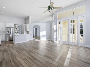 727 Lake Blvd, Weston FL 33326