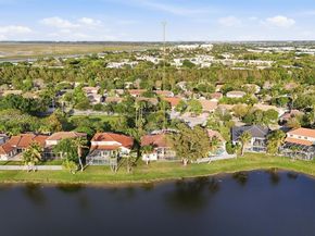 727 Lake Blvd, Weston FL 33326