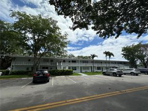 2 Tilford A 2, Deerfield Beach FL 33442