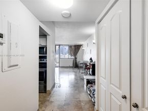 520 Brickell Key Dr A1817, Miami FL 33131
