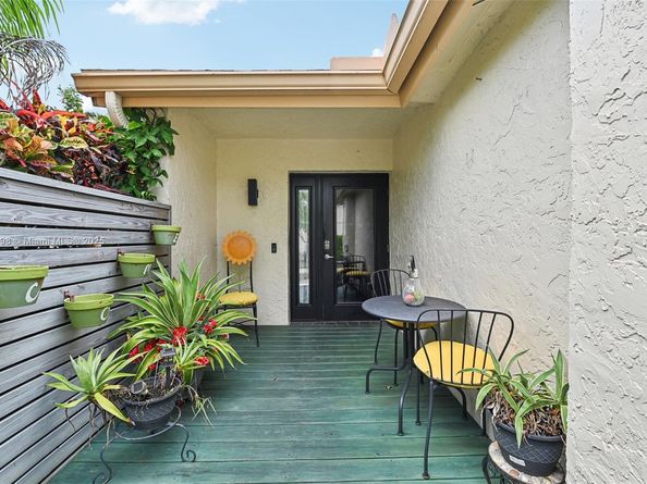 4314 Acacia Cir, Coconut Creek FL 33066