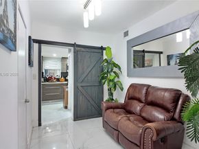 1461 E 7th Ct, Hialeah FL 33010