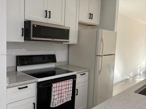 9517 NW 2nd Pl 3I, Coral Springs FL 33071