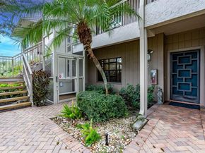 2 Eastgate Dr C, Boynton Beach FL 33436