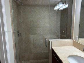 2681 N Flamingo Rd 1102S, Sunrise FL 33323