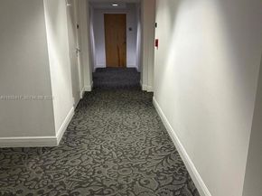 350 S Miami Ave 2913, Miami FL 33130