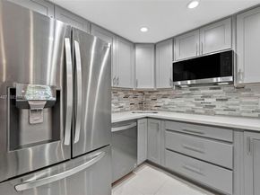 8616 SW 103rd Ave, Miami FL 33173