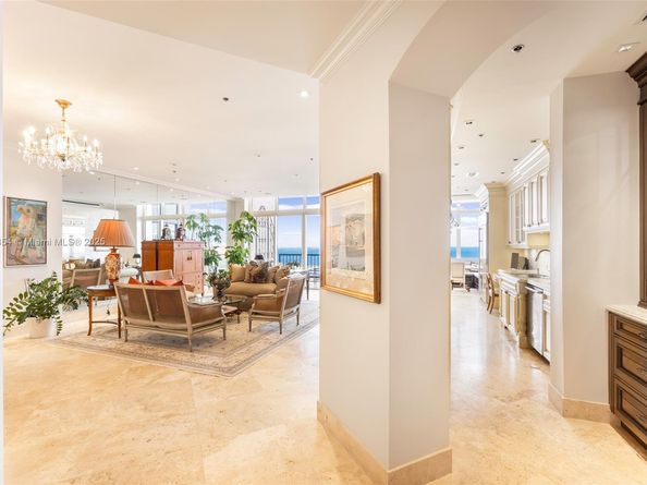 1581 Brickell Ave T104, Miami FL 33129