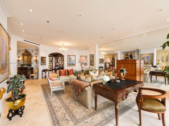 1581 Brickell Ave T104, Miami FL 33129