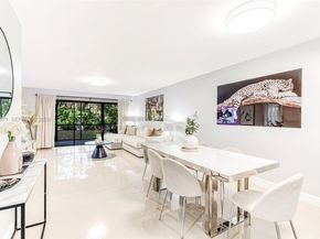 601 Ives Dairy Rd 00, Miami FL 33179