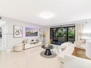 601 Ives Dairy Rd 00, Miami FL 33179