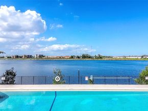 601 Ives Dairy Rd 00, Miami FL 33179